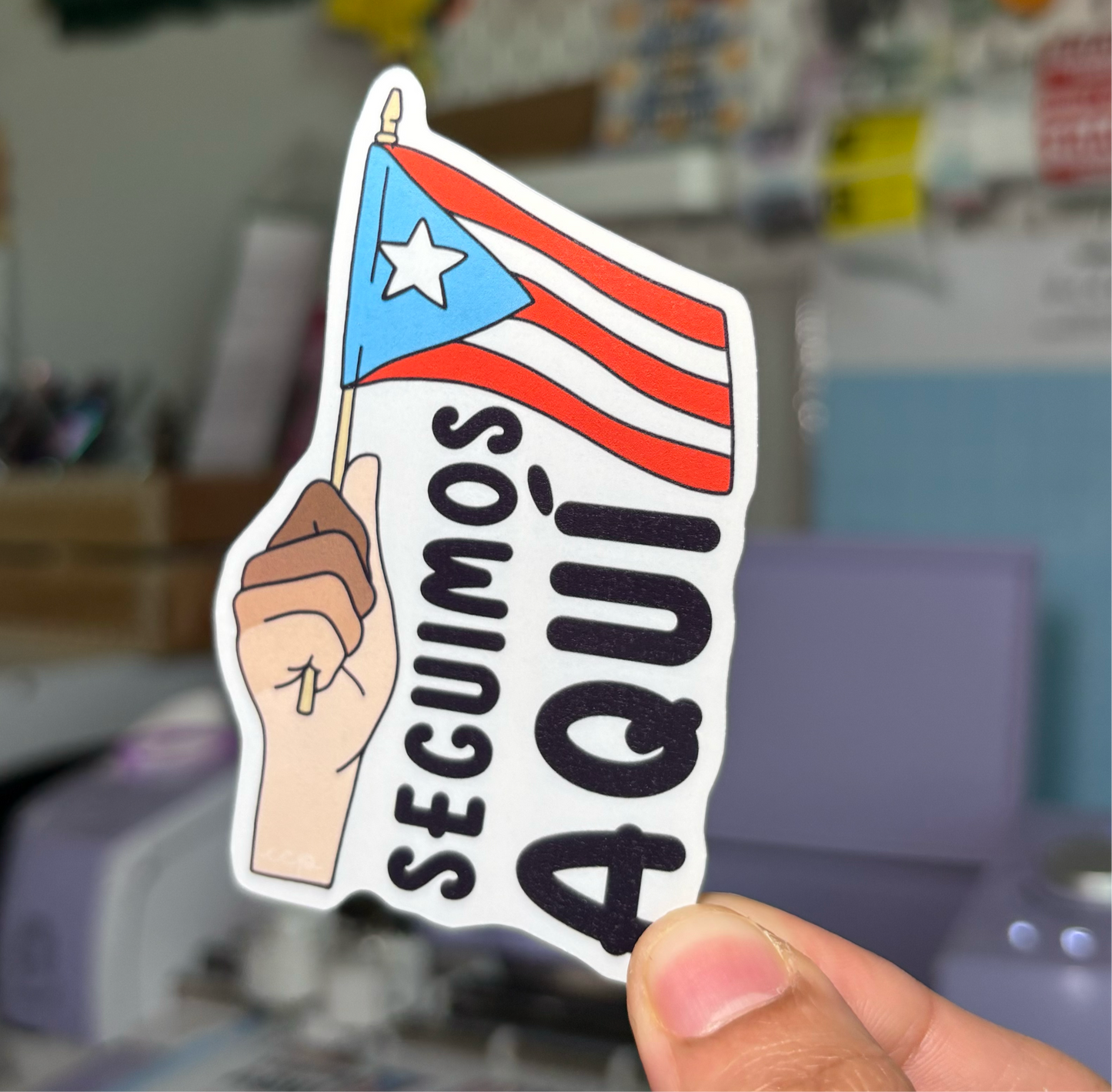 Seguimos Aquí Sticker